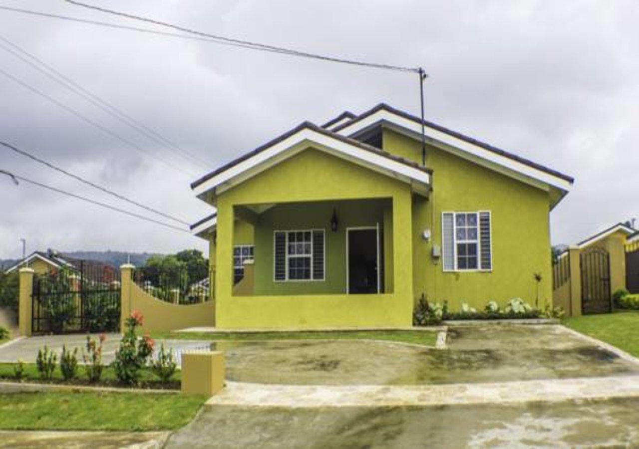 N2N Suites - Ochio Rios Vacation Home Ocho Rios Esterno foto
